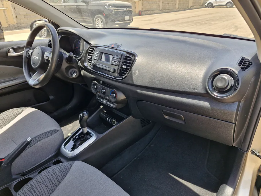 2023 Kia Pegas LX 
