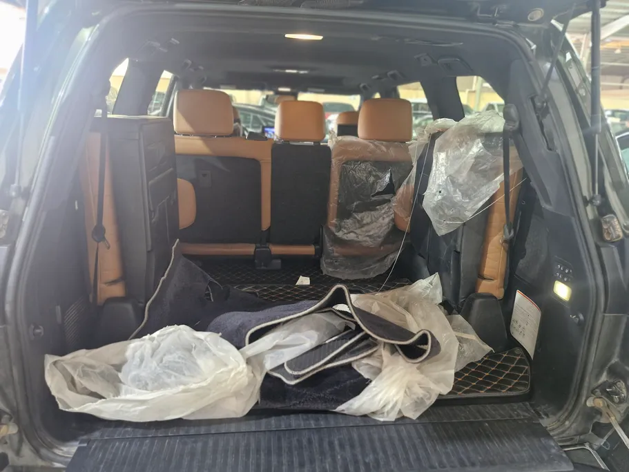 لكزس LX 570 Black Ed. 2021 