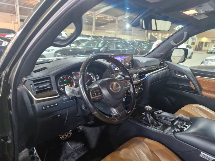 لكزس LX 570 Black Ed. 2021 