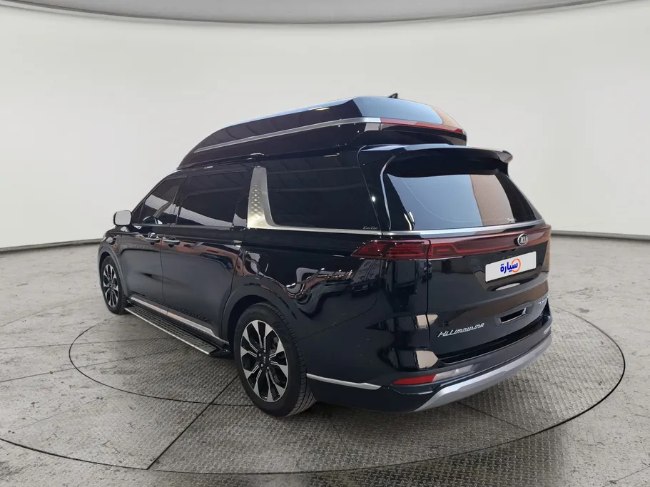 2022 Kia Carnival Hi-Limousine 