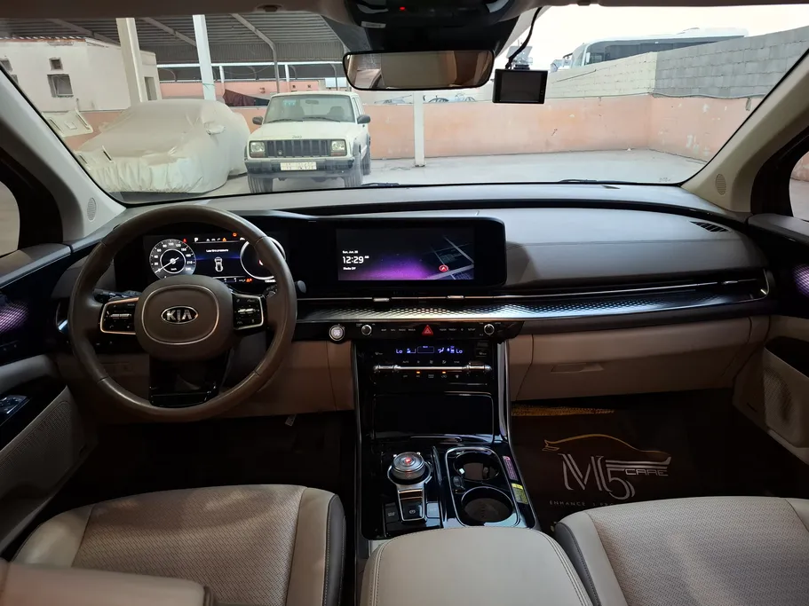 2022 Kia Carnival Hi-Limousine 