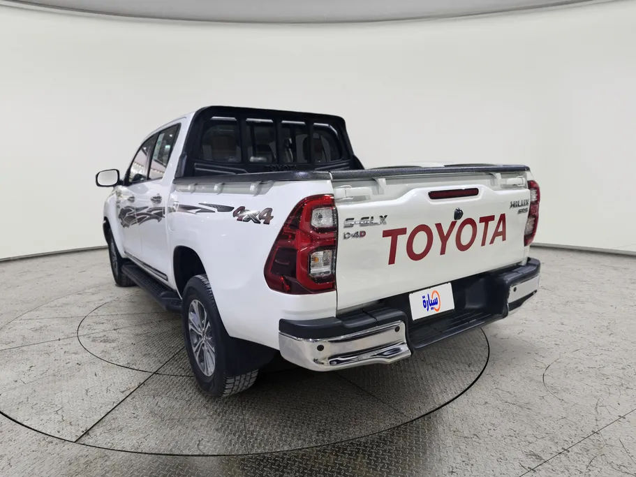 2023 Toyota Hilux SGLX 4X4 AT DSL 