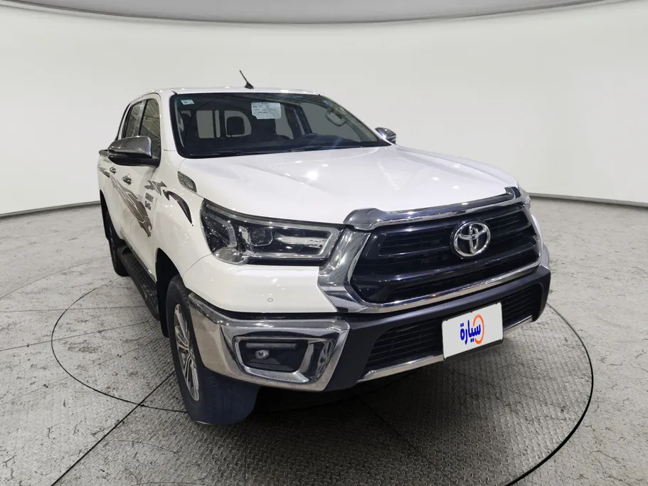 2023 Toyota Hilux SGLX 4X4 AT DSL 