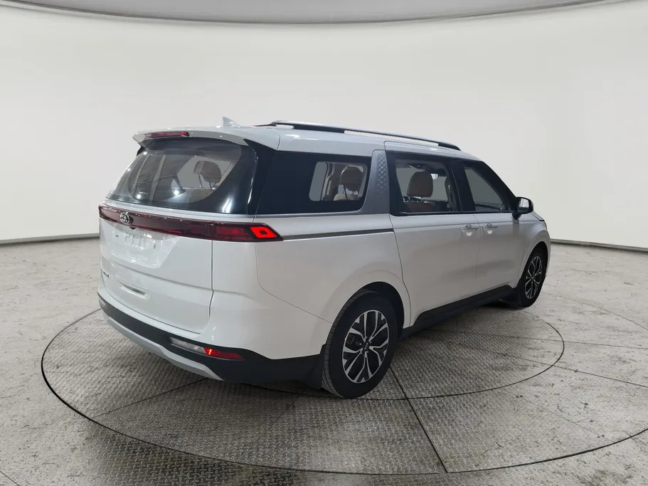 2021 Kia Carnival LX 