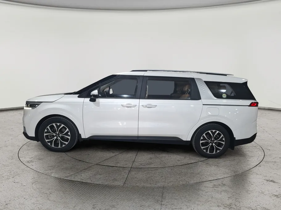 2021 Kia Carnival LX 