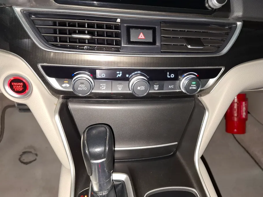 هوندا اكورد LX Sport 2021 