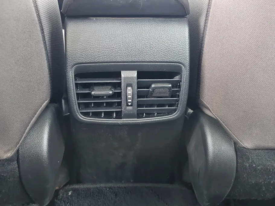 2024 Toyota Corolla XLI 