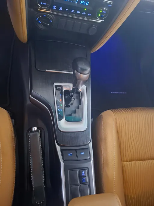 2023 Toyota Fortuner VX 