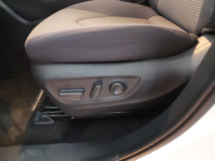 2023 Toyota Highlander GLE 