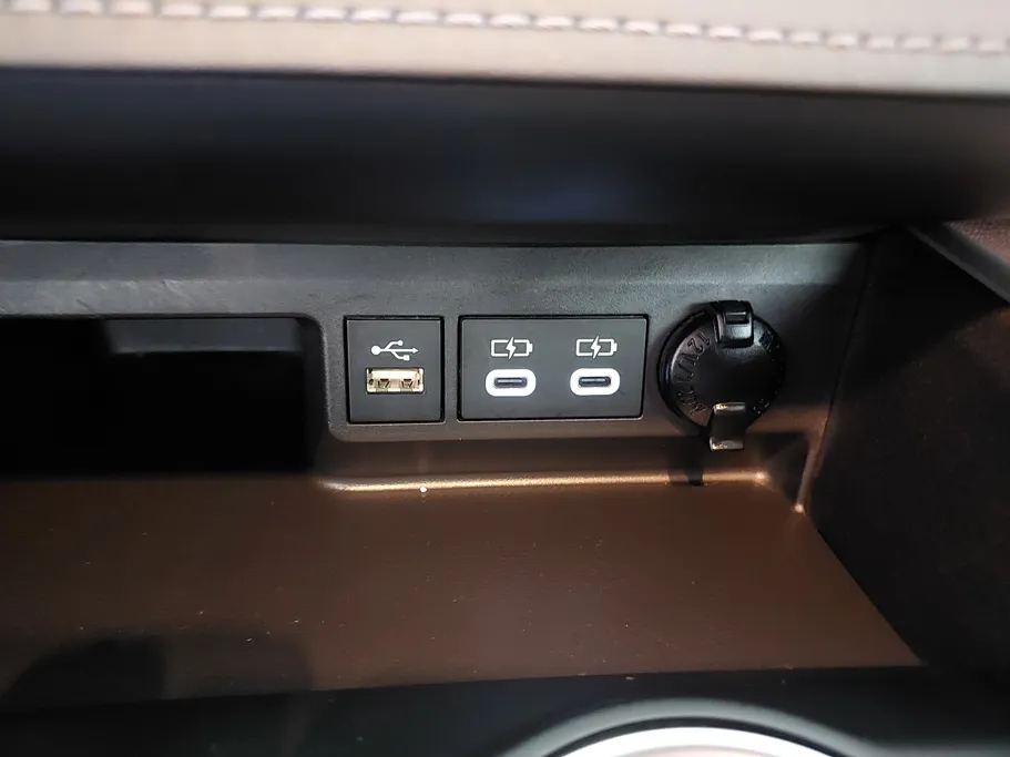 2023 Toyota Highlander GLE 