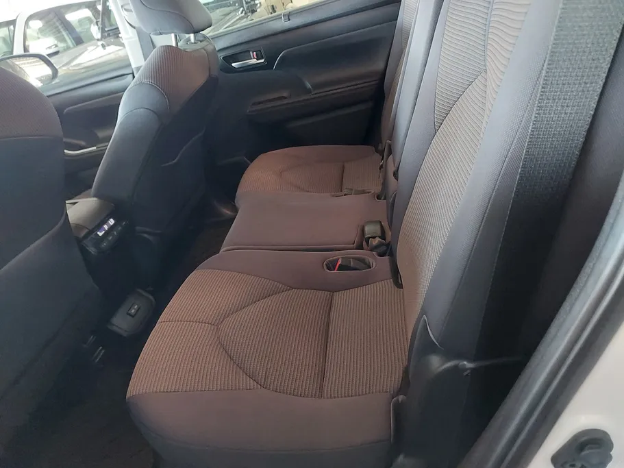 2023 Toyota Highlander GLE 