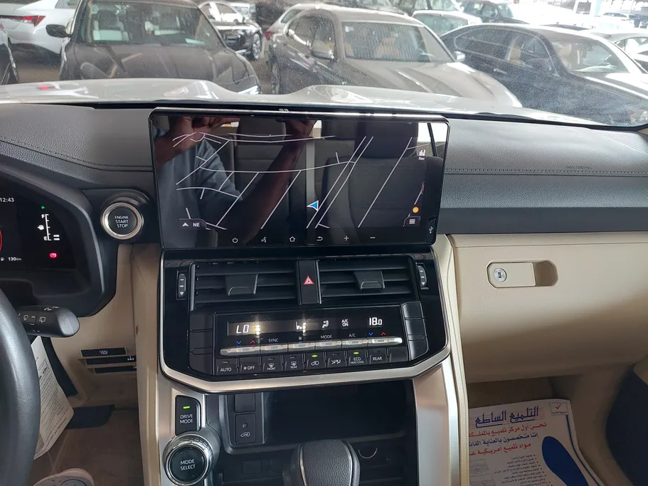 تويوتا لاندكروزر GXR 2025 