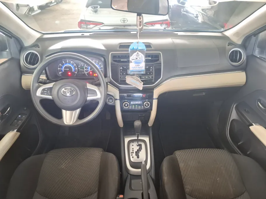 2022 Toyota Rush G 