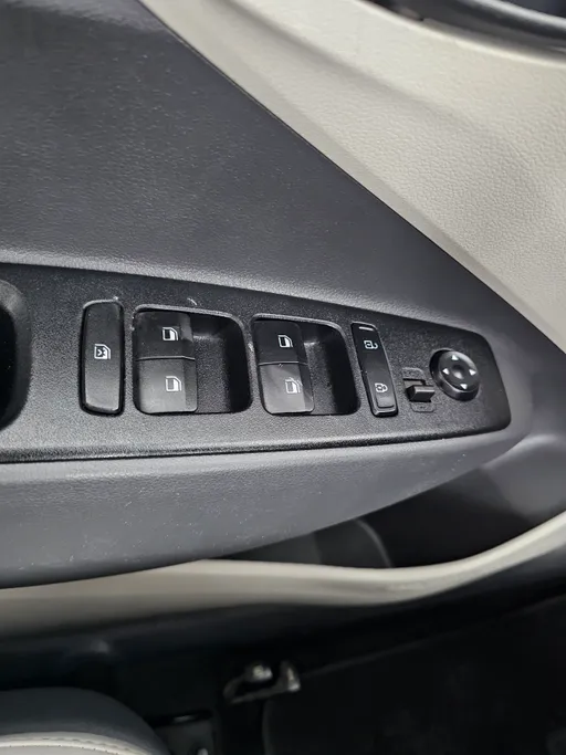 2024 Hyundai Grand i10 Fleet 