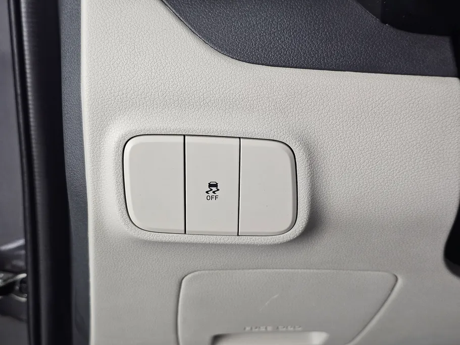 2024 Hyundai Grand i10 Fleet 