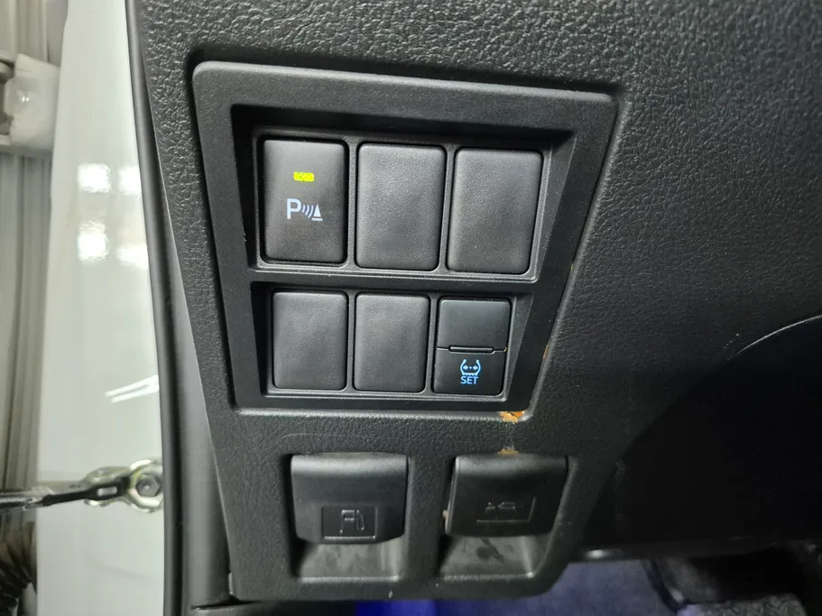2023 Toyota Fortuner VX 