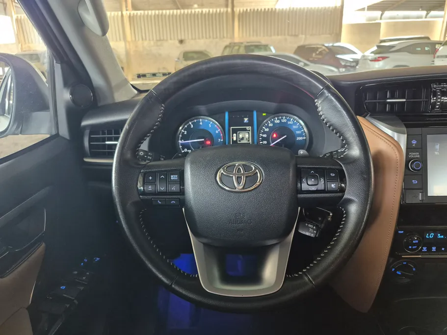 2023 Toyota Fortuner VX 