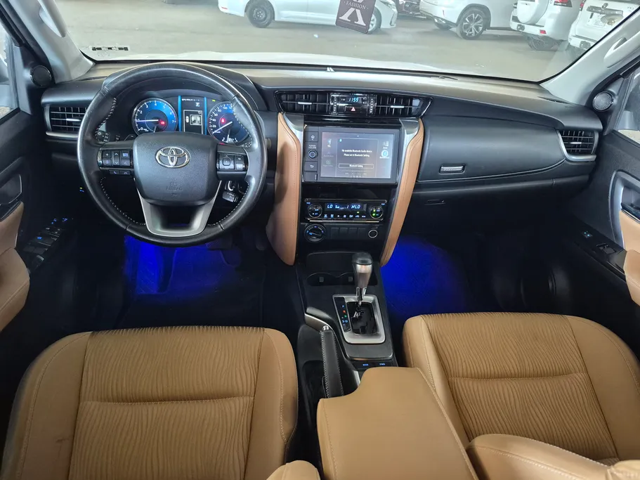 2023 Toyota Fortuner VX 