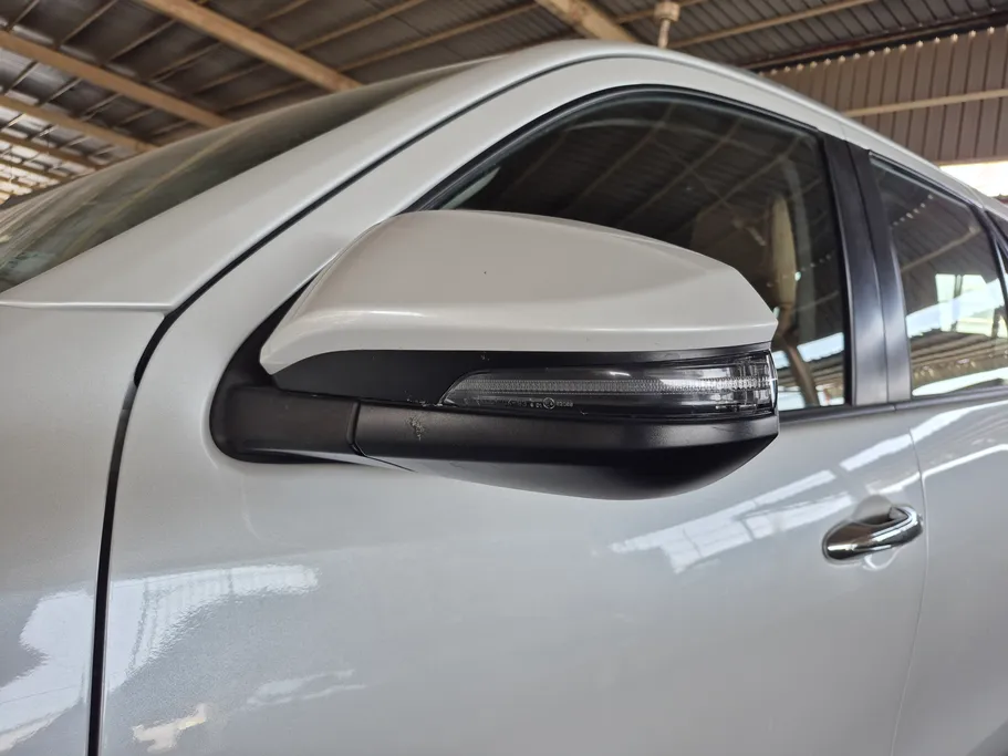2023 Toyota Fortuner VX 