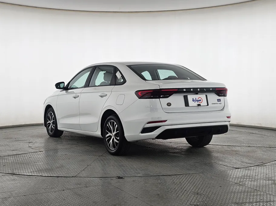 جيلي امجراند GS 2024 