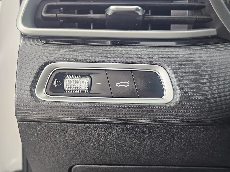 جيلي امجراند GS 2024 
