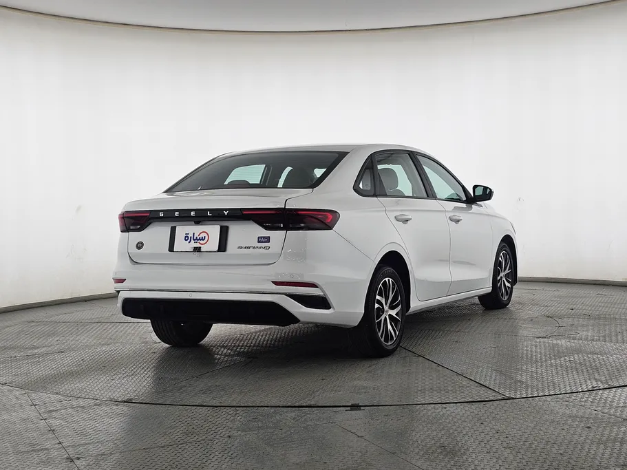 جيلي امجراند GS 2024 