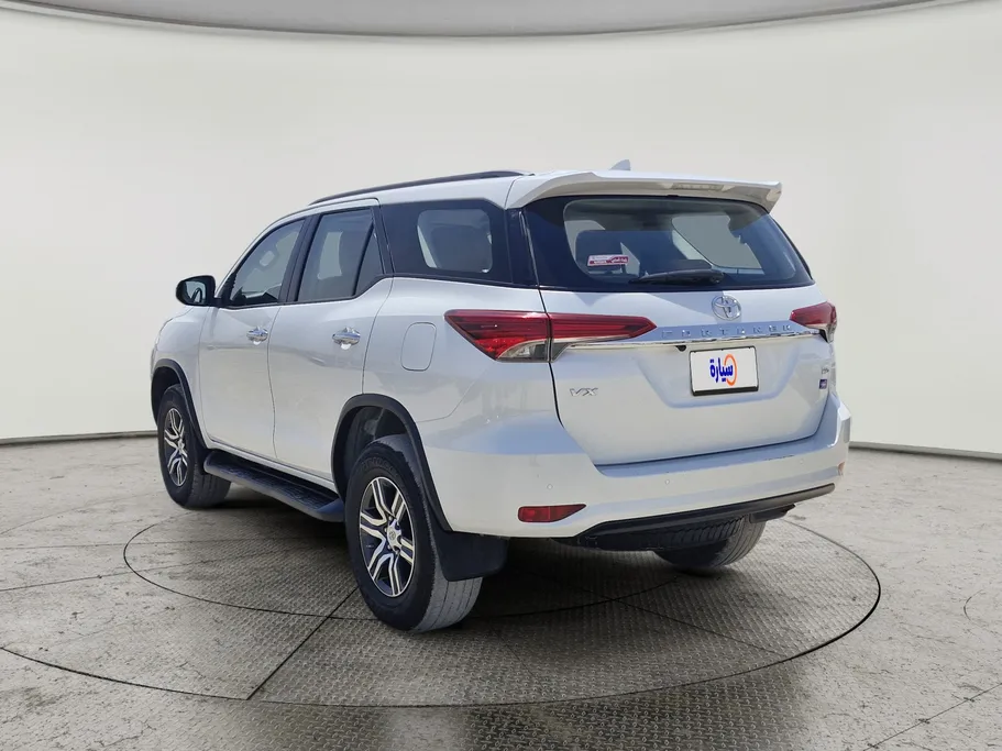 2023 Toyota Fortuner VX 