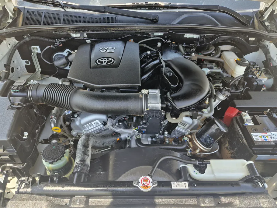 2023 Toyota Fortuner VX 