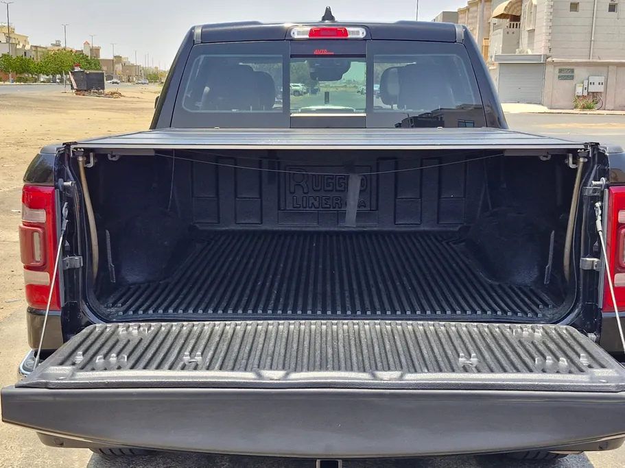 2022 Dodge Ram LARAMIE 