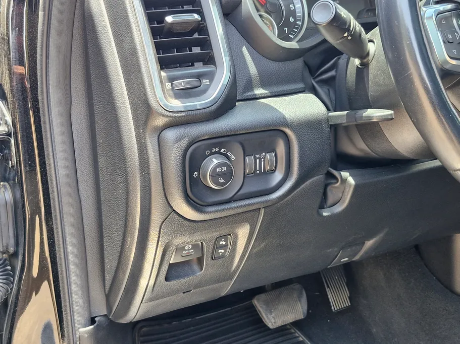 2022 Dodge Ram LARAMIE 