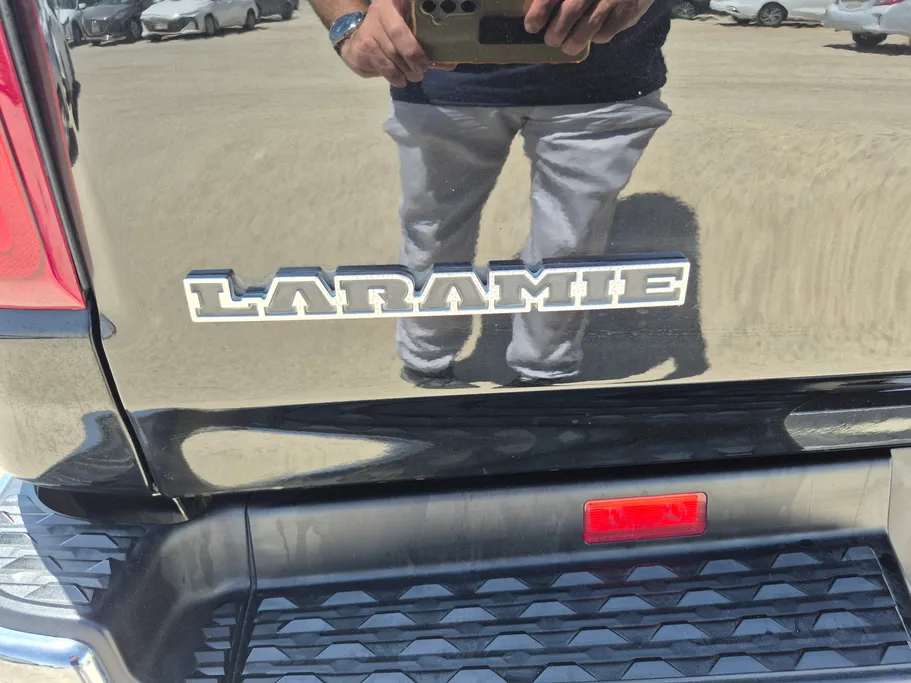 2022 Dodge Ram LARAMIE 