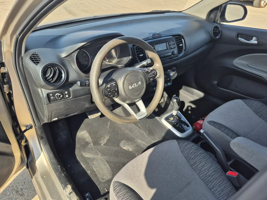 2023 Kia Pegas GL 