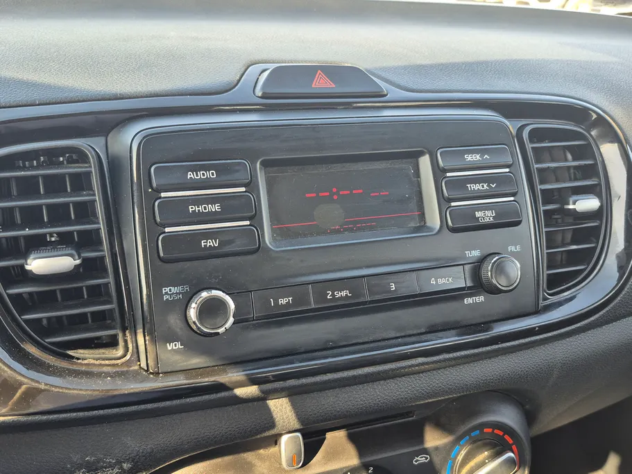 2023 Kia Pegas GL 