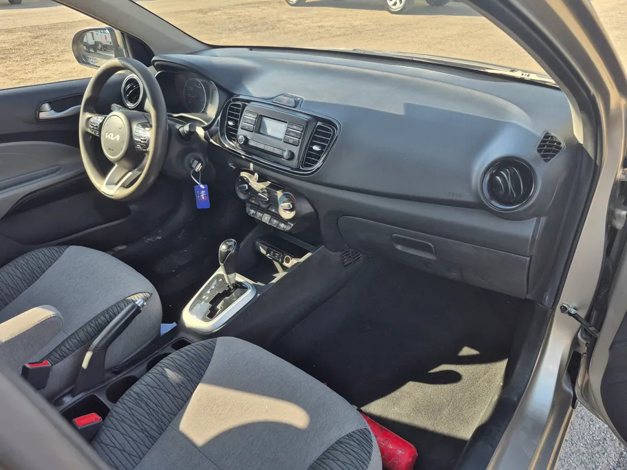 2023 Kia Pegas GL 
