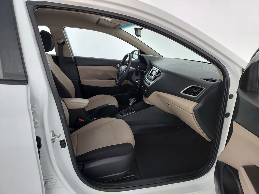 2022 Hyundai Accent Smart 