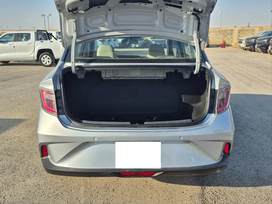 هيونداي Grand i10 فلييت 2023 