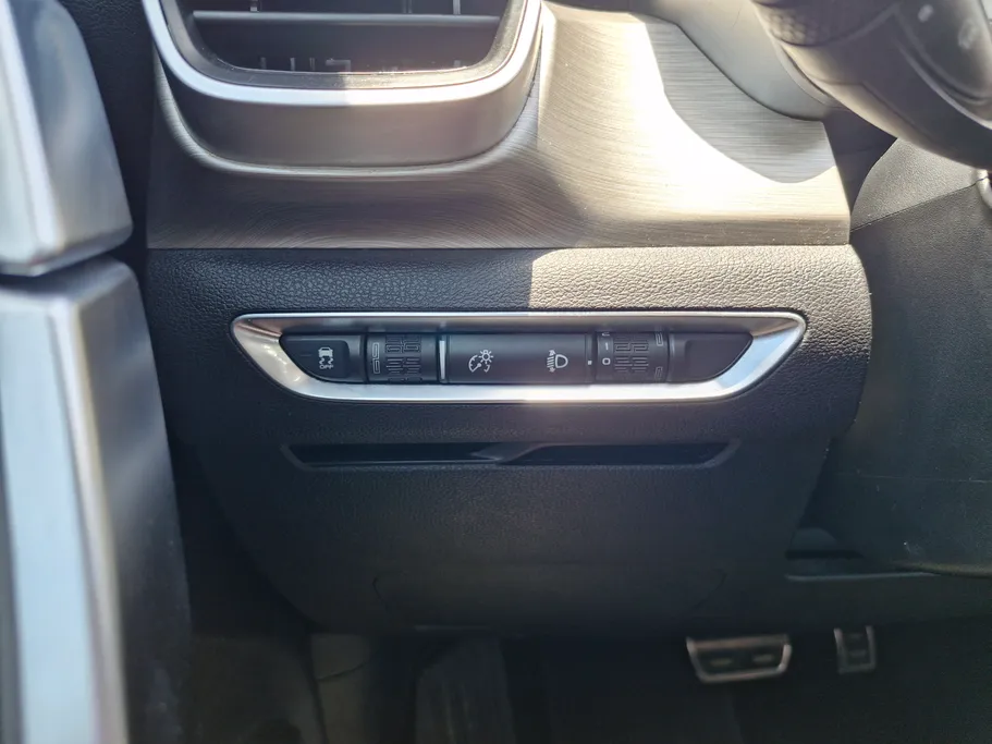 2023 Geely Coolray Luxury GF 