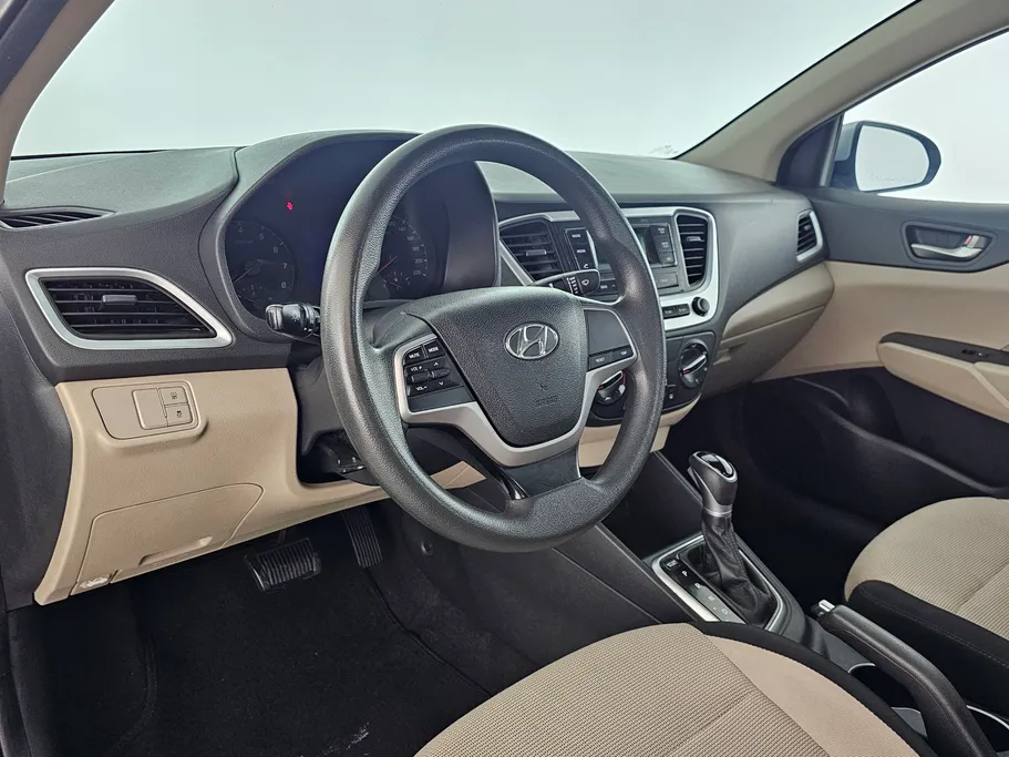 2023 Hyundai Accent Smart 