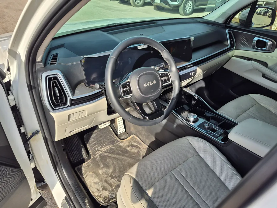 كيا سورينتو GLS 2024 
