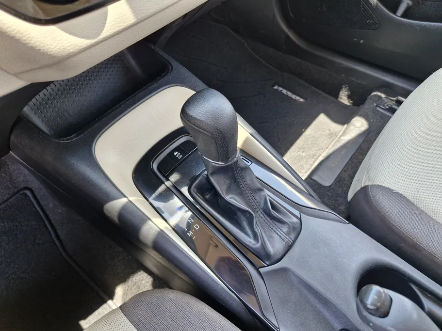 2024 Toyota Corolla XLI 