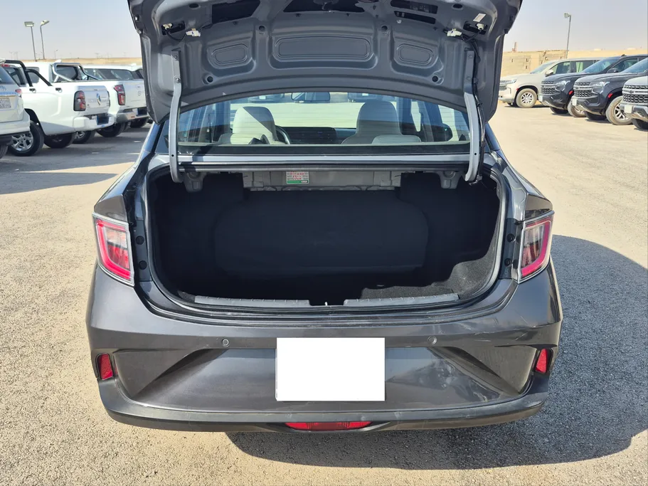 هيونداي Grand i10 فلييت 2024 