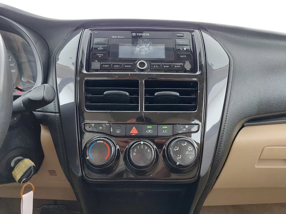 2022 تويوتا Yaris  Y 