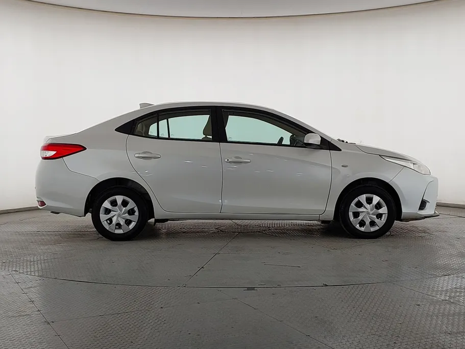 2022 تويوتا Yaris  Y 