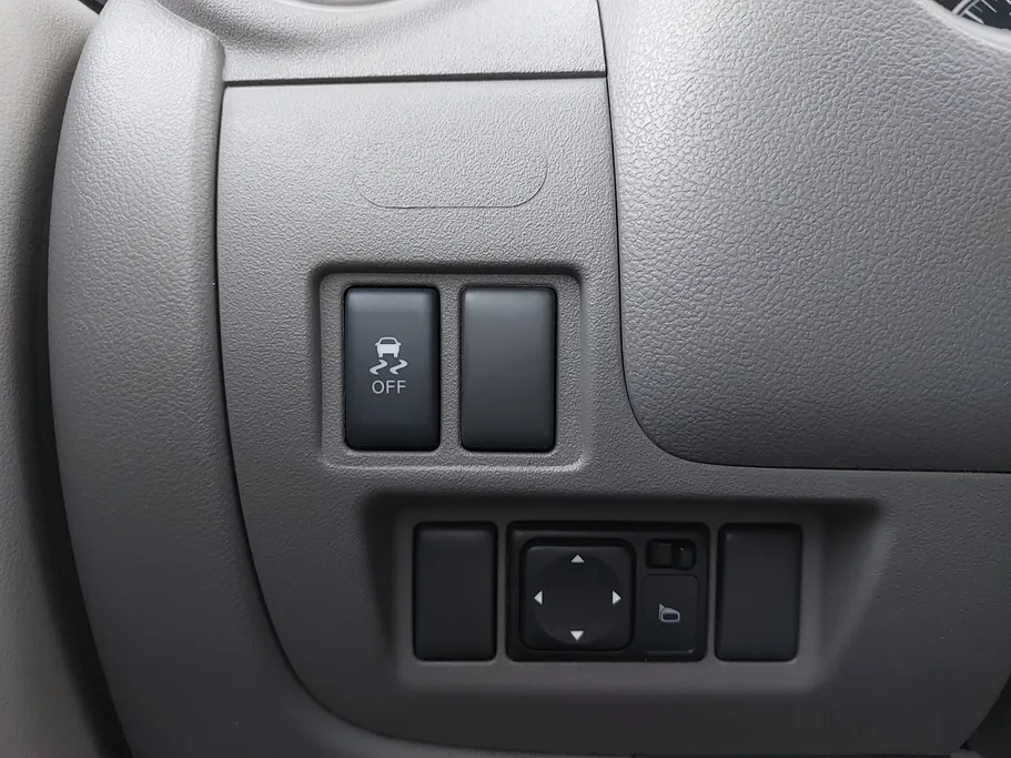 2023 Nissan Sunny Classic-comfort 