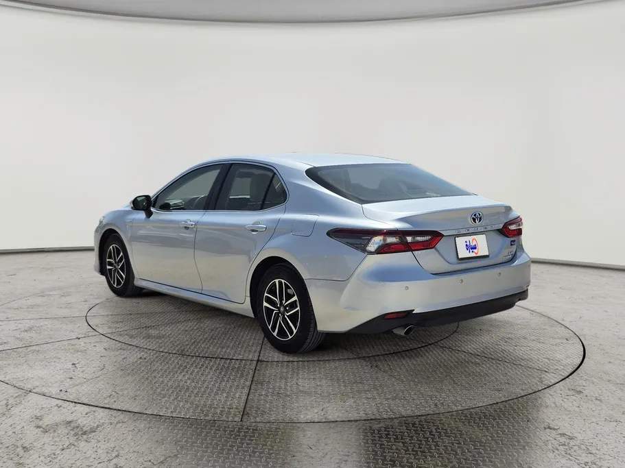 2022 Toyota Camry  LE HEV 