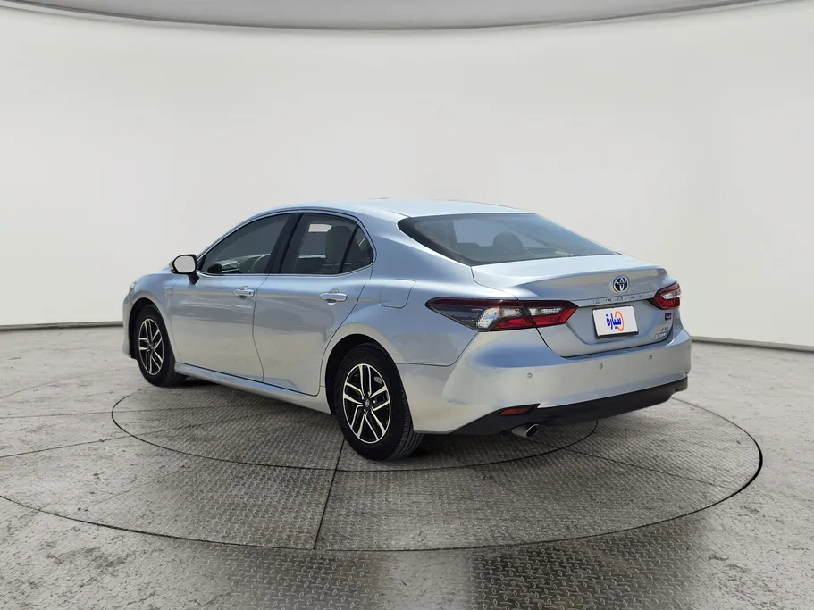 2022 Toyota Camry  LE HEV 