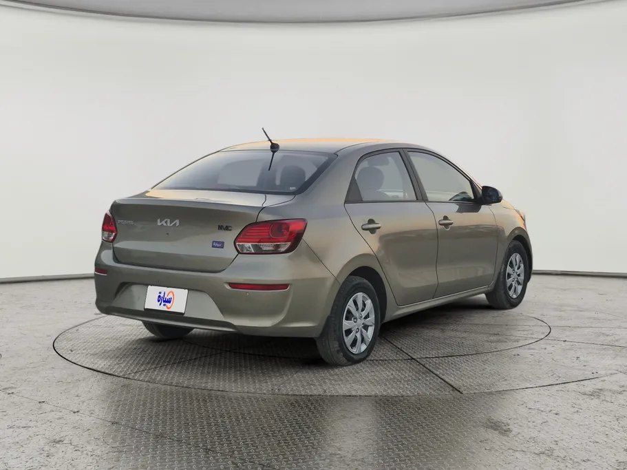 2023 Kia Pegas GL 