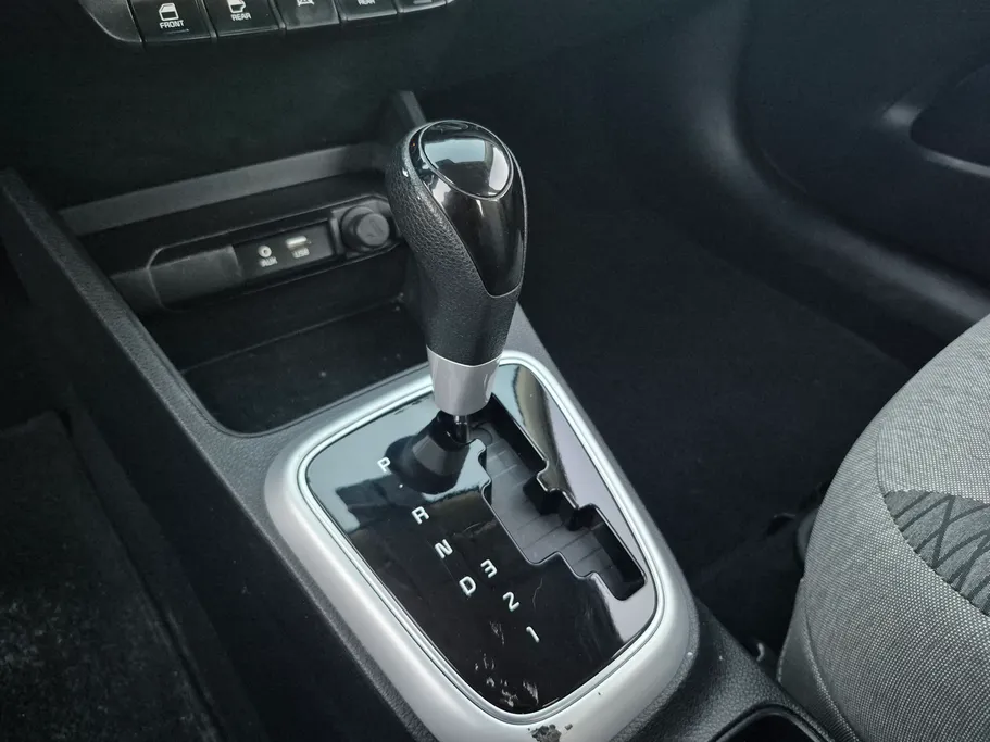 2023 Kia Pegas GL 