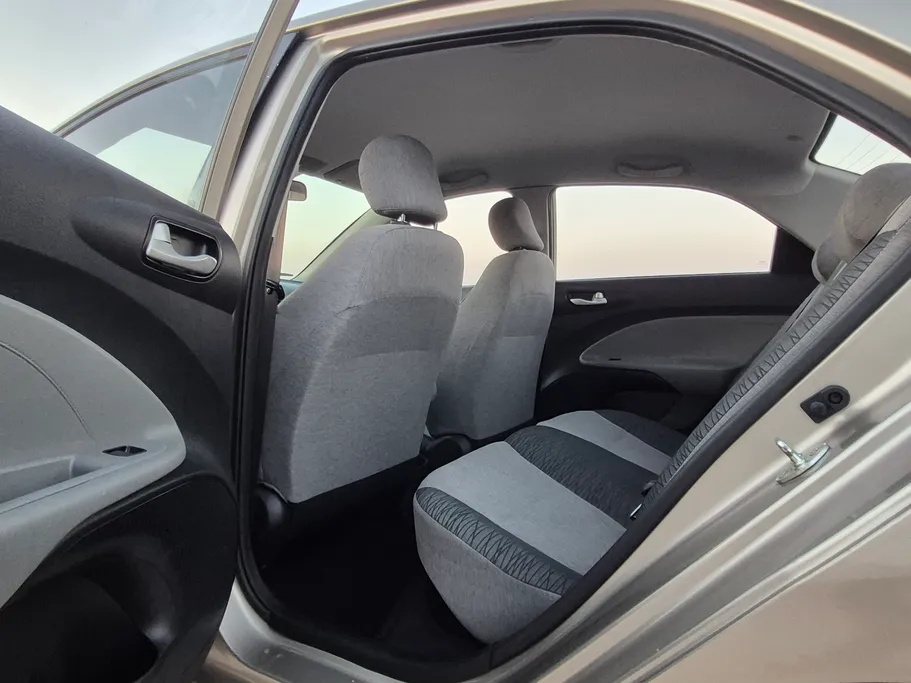 2023 Kia Pegas GL 