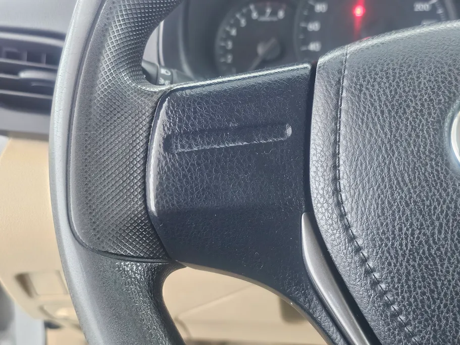 2022 Toyota Yaris  Y 